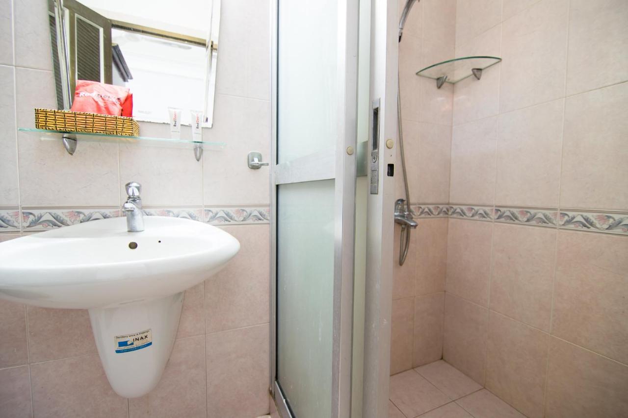 胡志明市 Reddoorz Near Pico Plaza Cong Hoa酒店 外观 照片