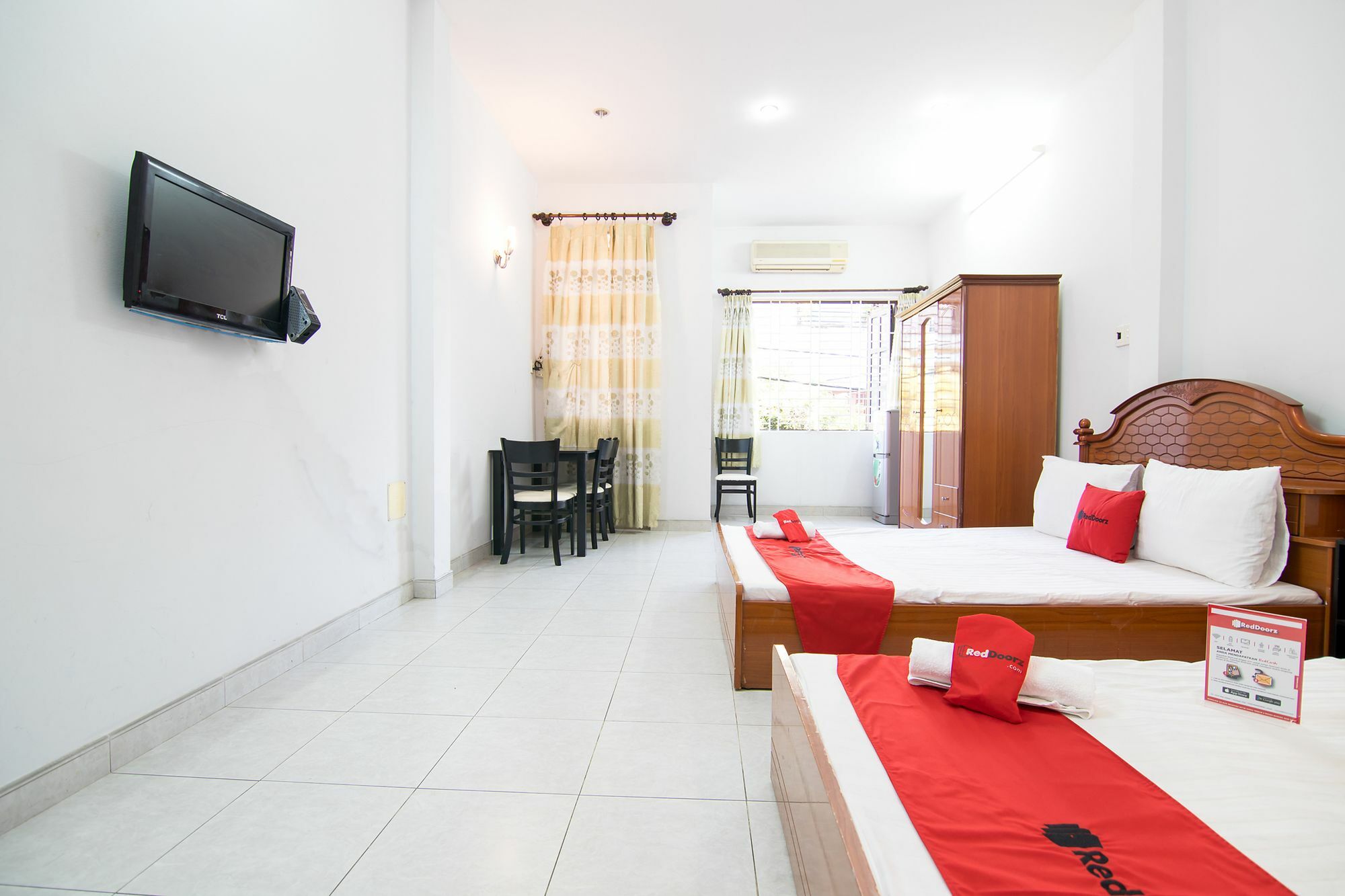 胡志明市 Reddoorz Near Pico Plaza Cong Hoa酒店 外观 照片